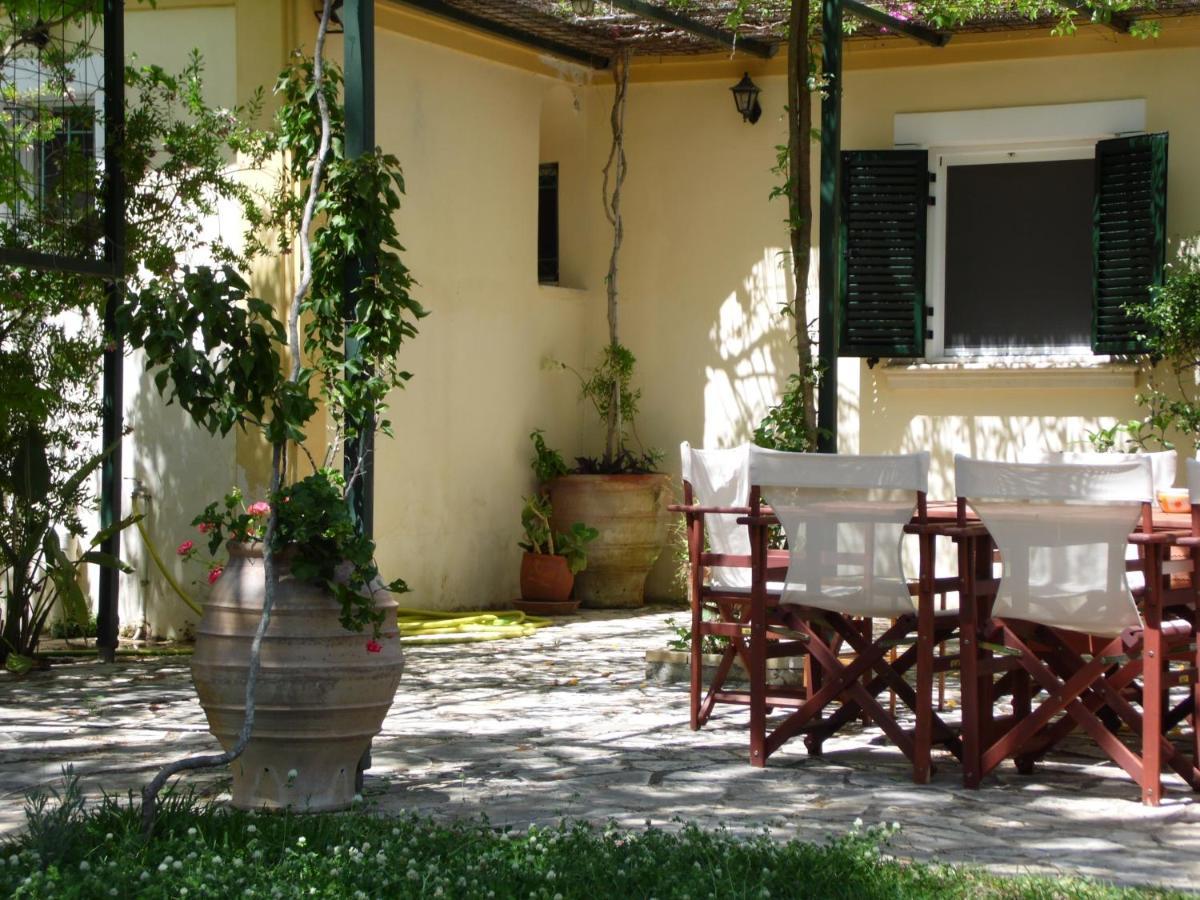 Theni Olive Grove Villa Kato Yerakarion Exterior foto